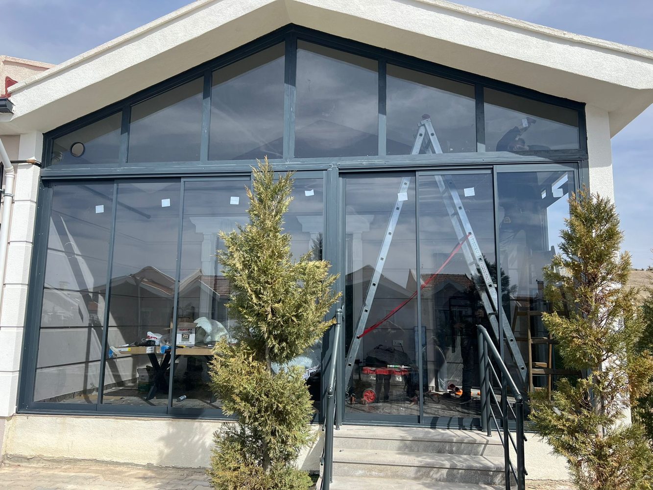 Yakamoz cam balkon uygulaması